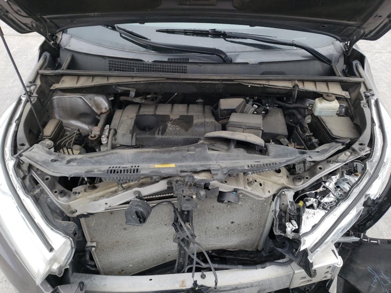 Photo 7 from auction – 2018 TOYOTA HIGHLANDER with VIN 5TDZARFH9JS035950