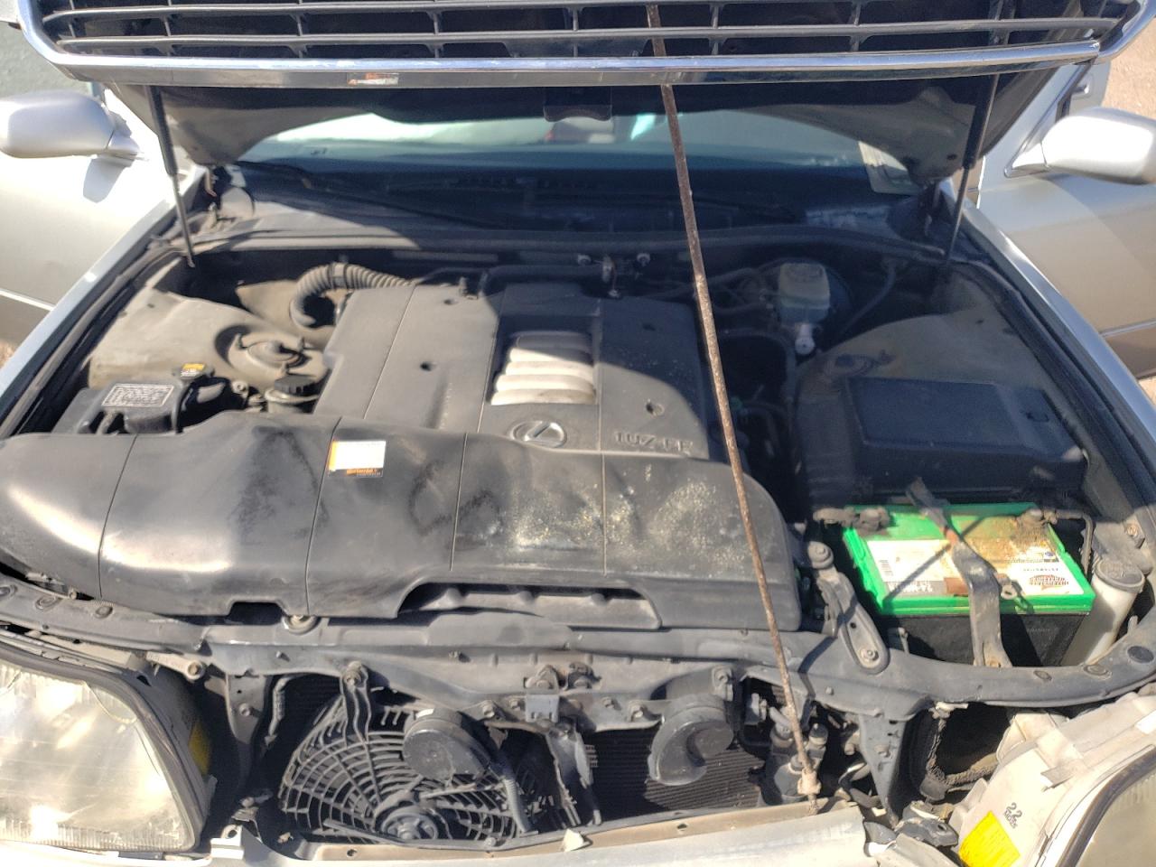 Photo 7 from auction – 2000 LEXUS LS 400 with VIN JT8BH28F2Y0179299