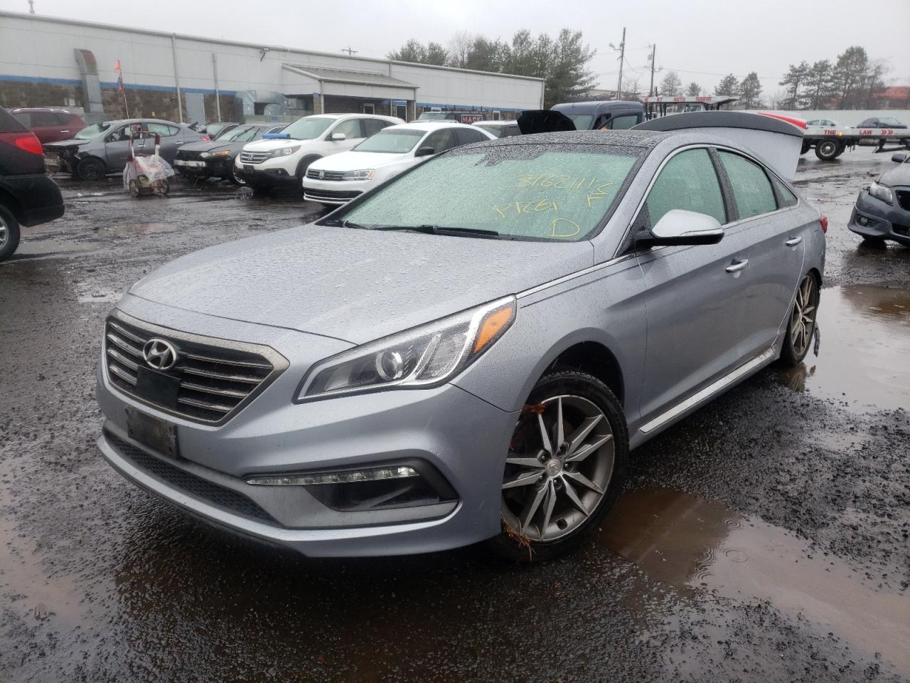 Photo 2 from auction – 2015 HYUNDAI SONATA SPO with VIN 5NPE34AB7FH065542