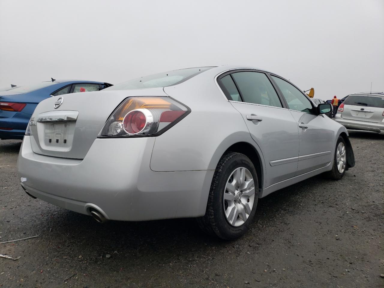 Photo 4 from auction – 2011 NISSAN ALTIMA BAS with VIN 1N4AL2AP4BC105862