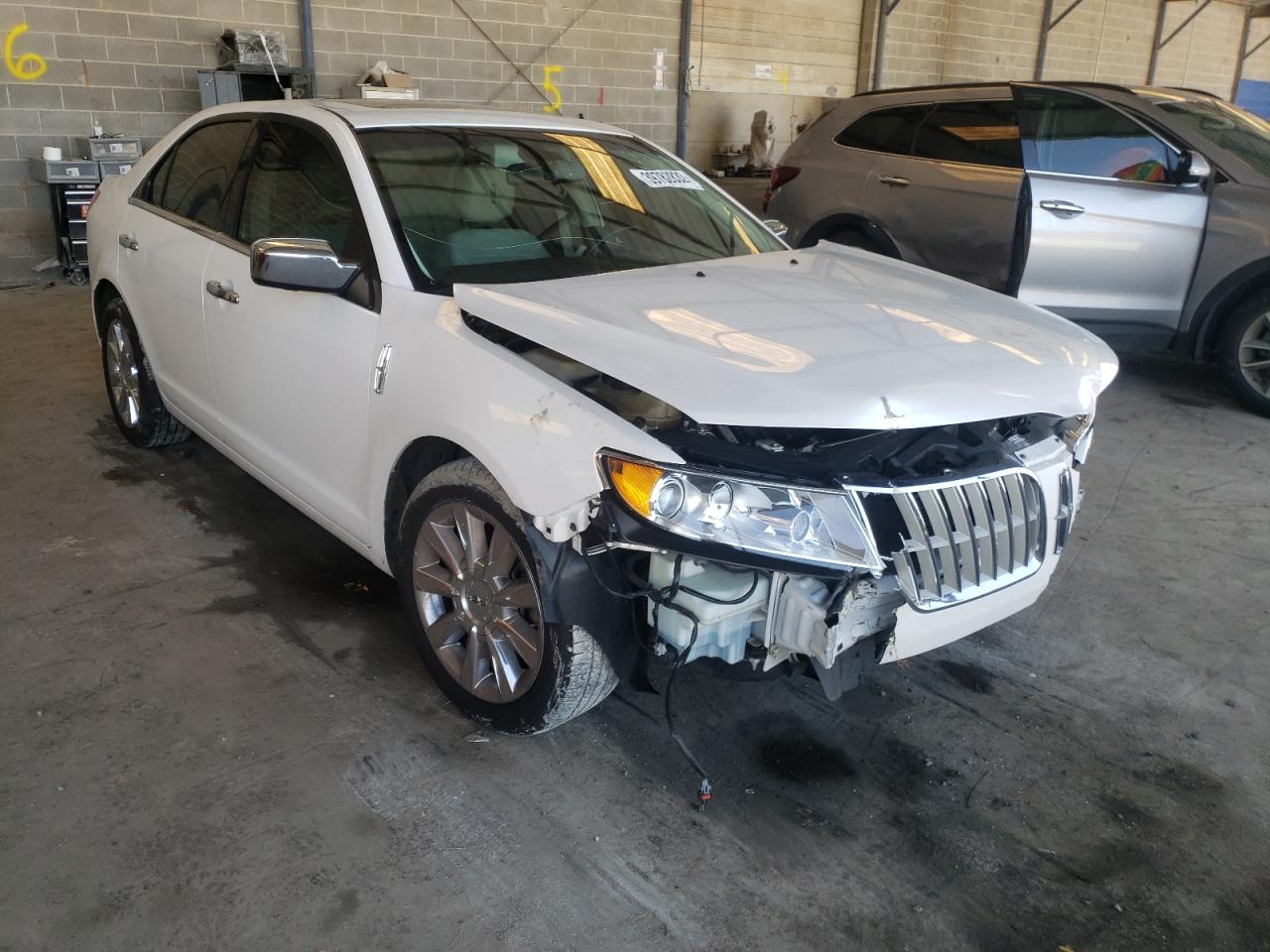 LINCOLN MKZ 2011 with VIN 3LNHL2GC9BR772047 - Photo from auction