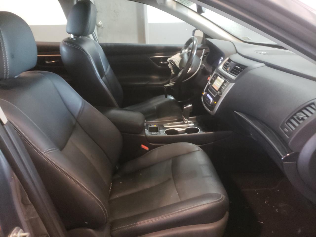 Photo 5 from auction – 2017 NISSAN ALTIMA 2.5 with VIN 1N4AL3APXHC128397