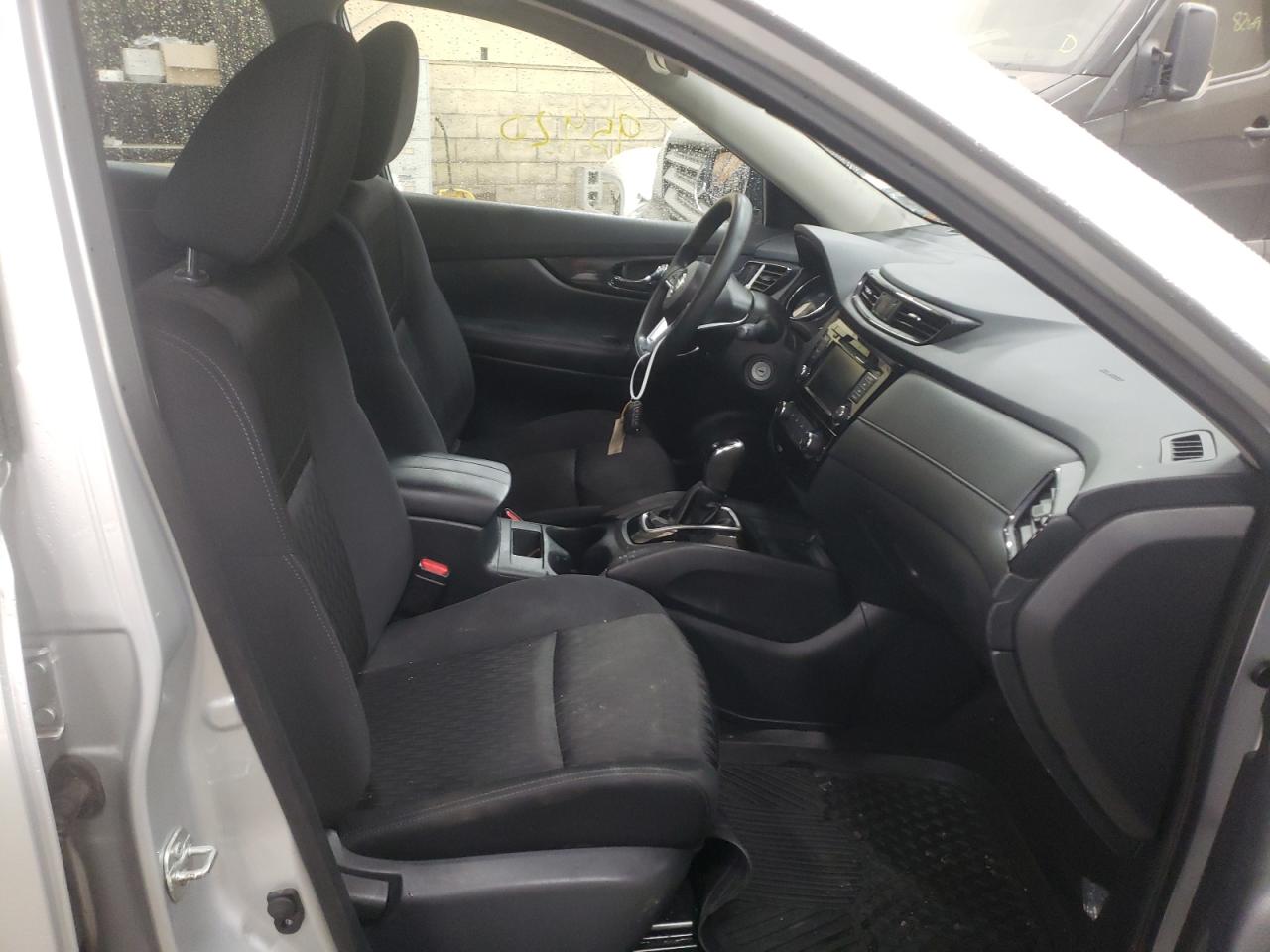 Photo 5 from auction – 2018 NISSAN ROGUE S with VIN KNMAT2MT7JP546363