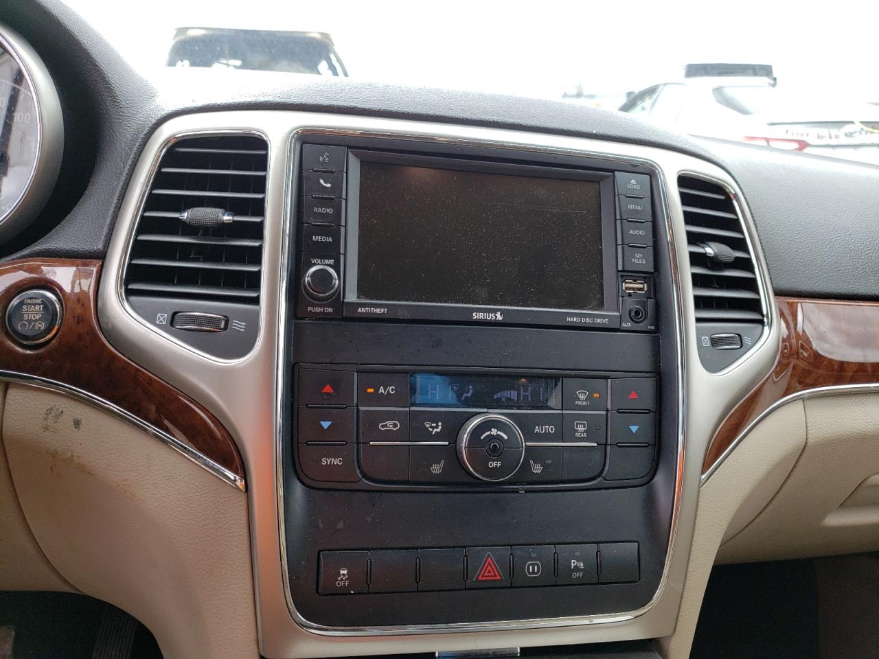 Photo 9 from auction – 2012 JEEP GRAND CHER with VIN 1C4RJFBG4CC302315