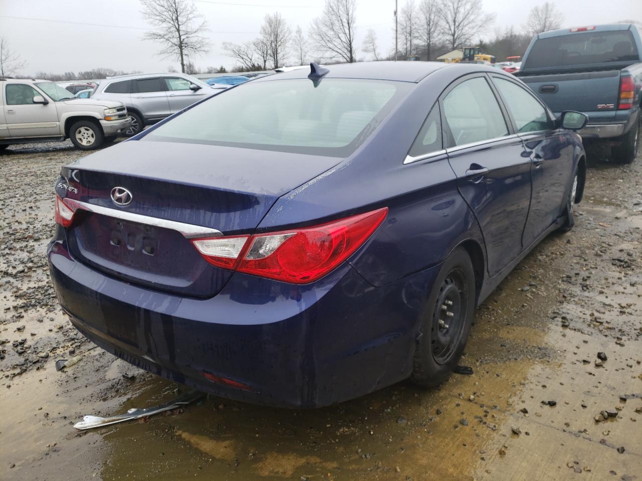 Photo 4 from auction – 2011 HYUNDAI SONATA GLS with VIN 5NPEB4AC8BH148032