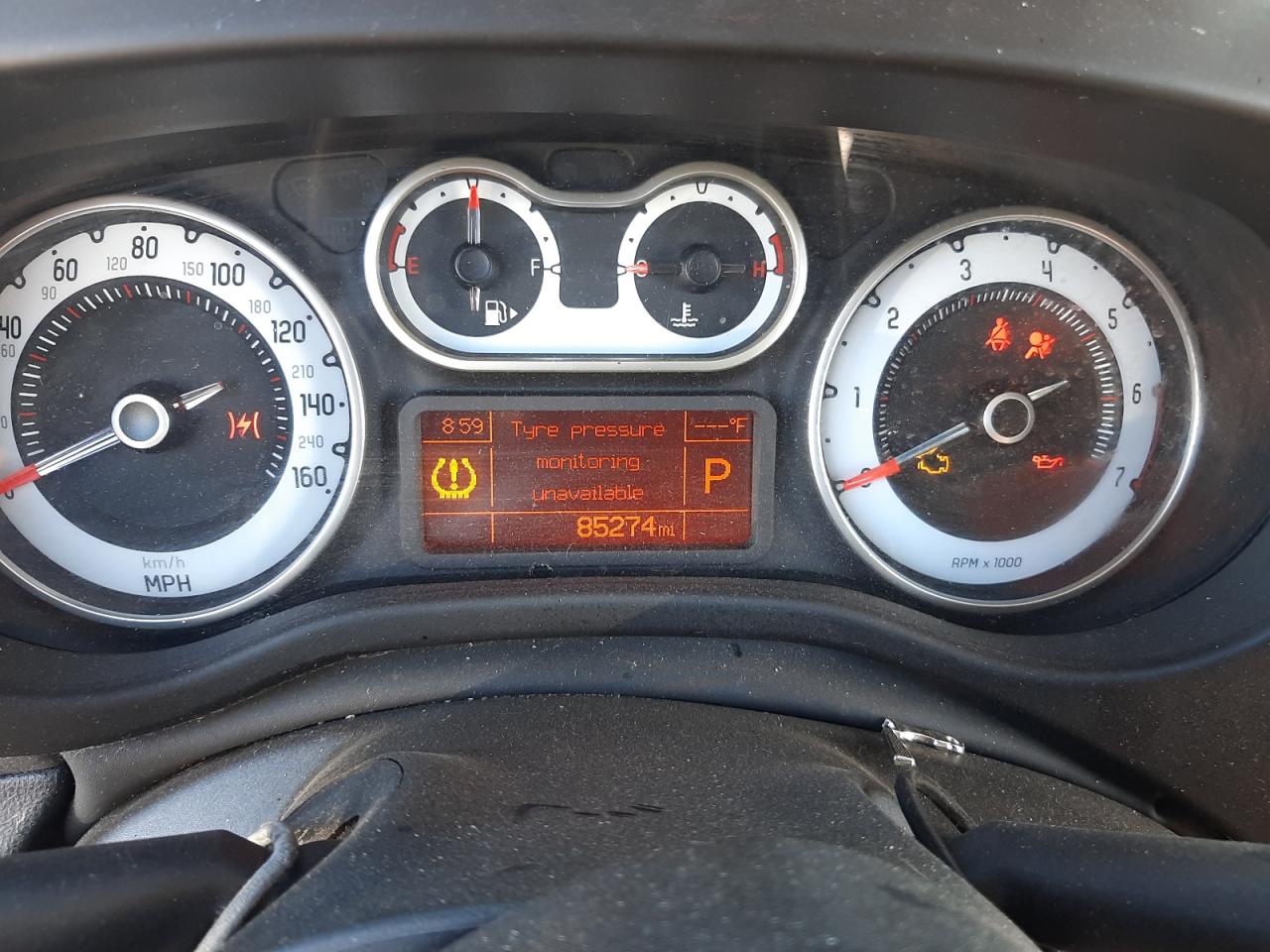 Photo 8 from auction – 2014 FIAT 500L TREKK with VIN ZFBCFADH9EZ007391
