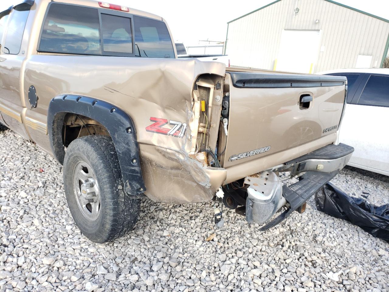 Photo 9 from auction – 1999 CHEVROLET SILVERADO with VIN 1GCEK19T9XE109766