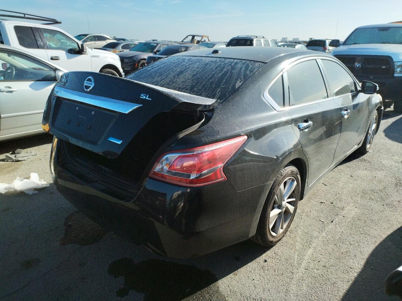 Photo 4 from auction – 2013 NISSAN ALTIMA 2.5 with VIN 1N4AL3AP0DN415861