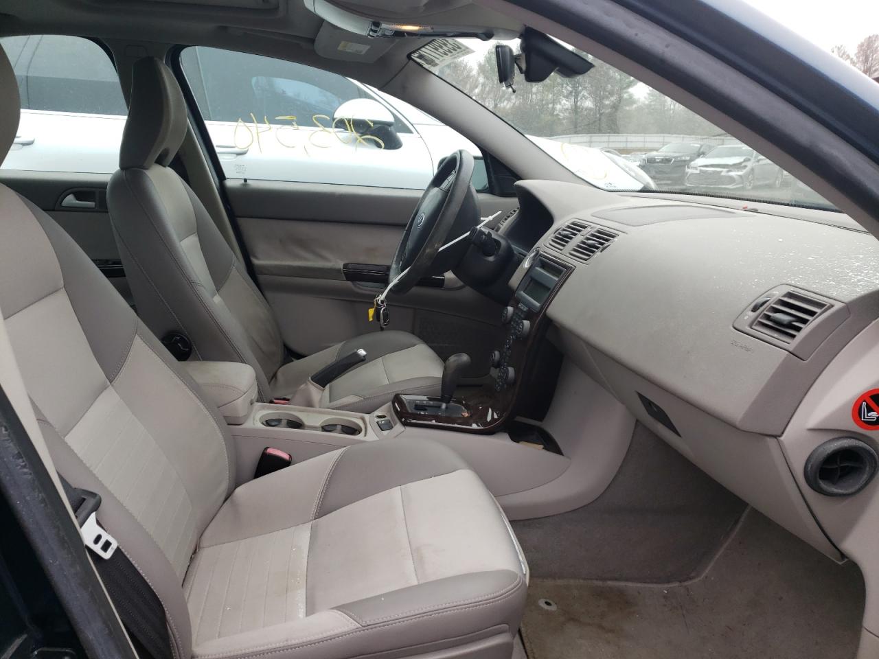Photo 5 from auction – 2006 VOLVO S40 2.4I with VIN YV1MS382X62217632