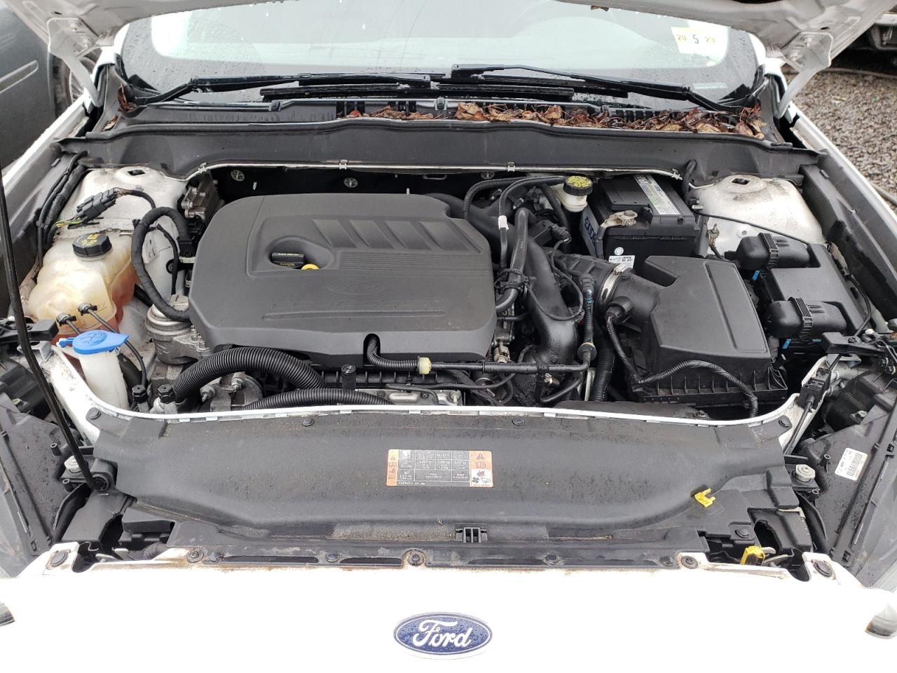 Photo 7 from auction – 2016 FORD FUSION SE with VIN 3FA6P0HD2GR128687
