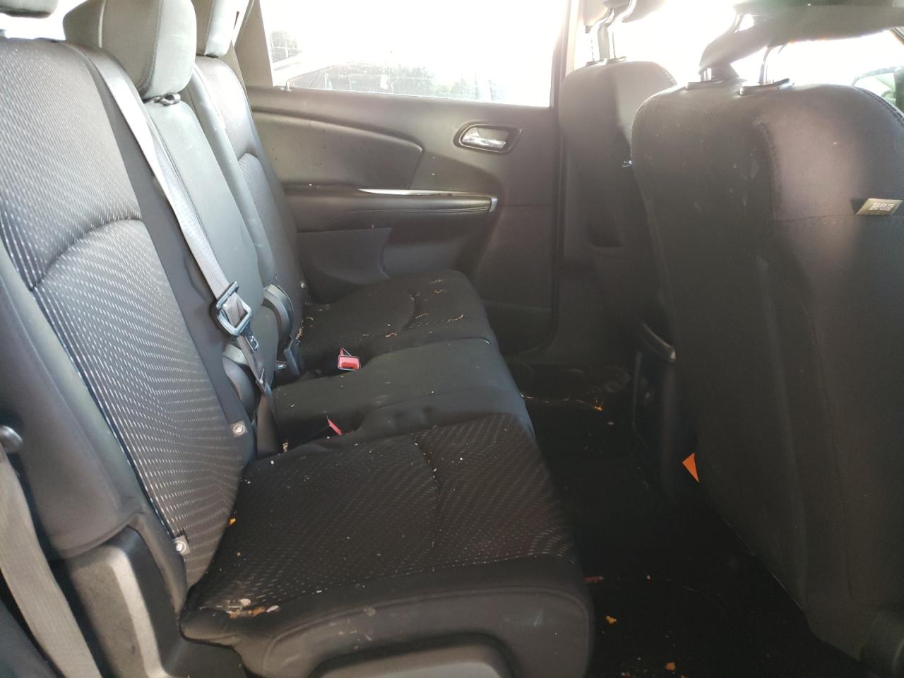 Photo 6 from auction – 2015 DODGE JOURNEY SE with VIN 3C4PDCABXFT584200