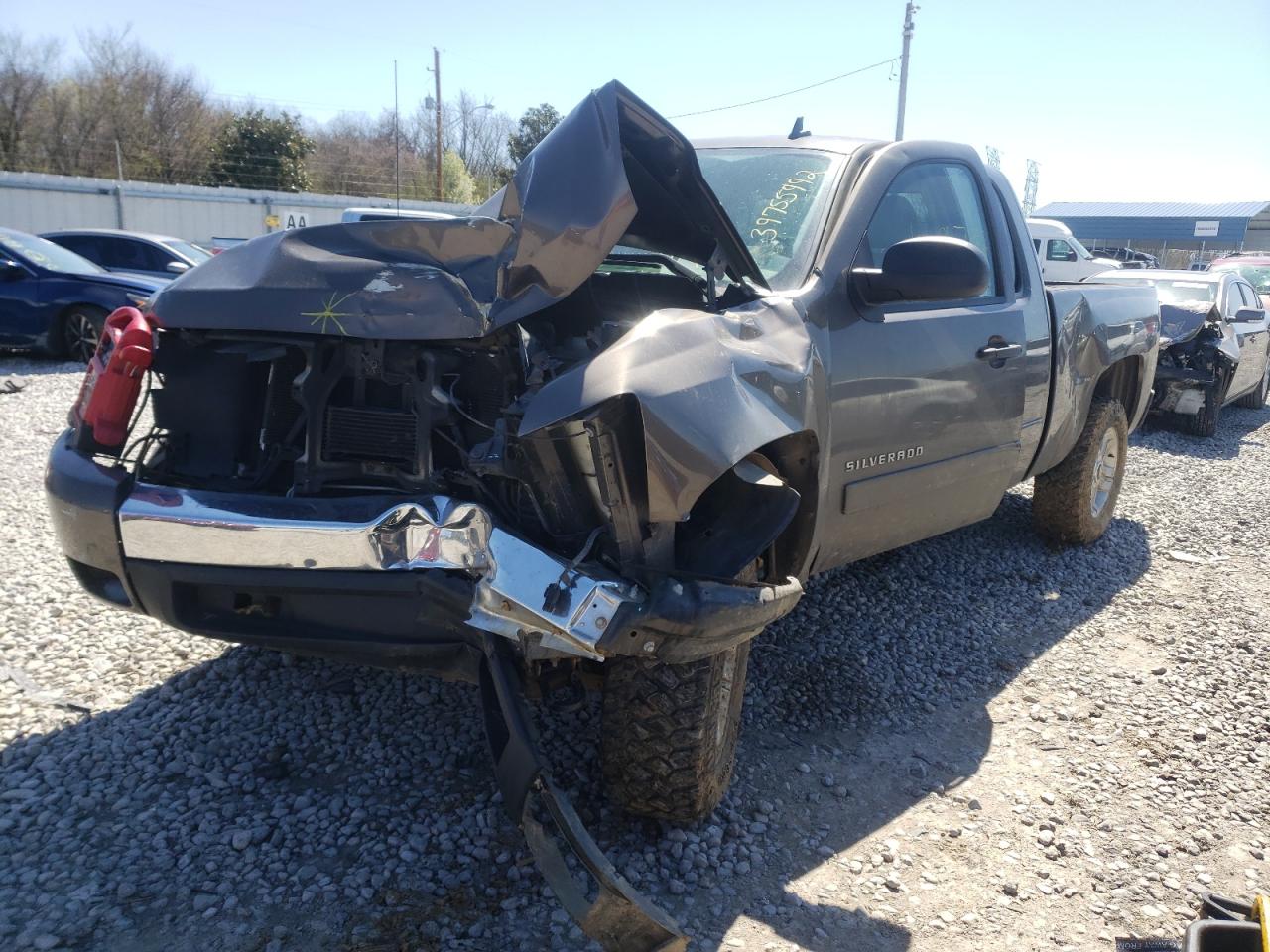 Photo 2 from auction – 2007 CHEVROLET SILVERADO with VIN 1GCEK19J07Z515569