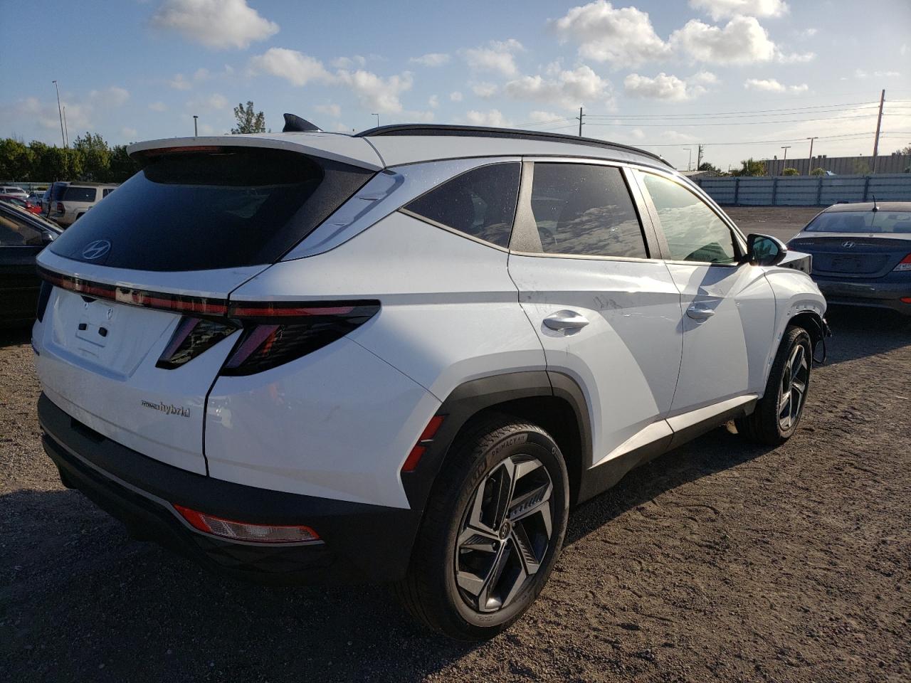 Photo 4 from auction – 2022 HYUNDAI TUCSON SEL with VIN KM8JFCA12NU035341