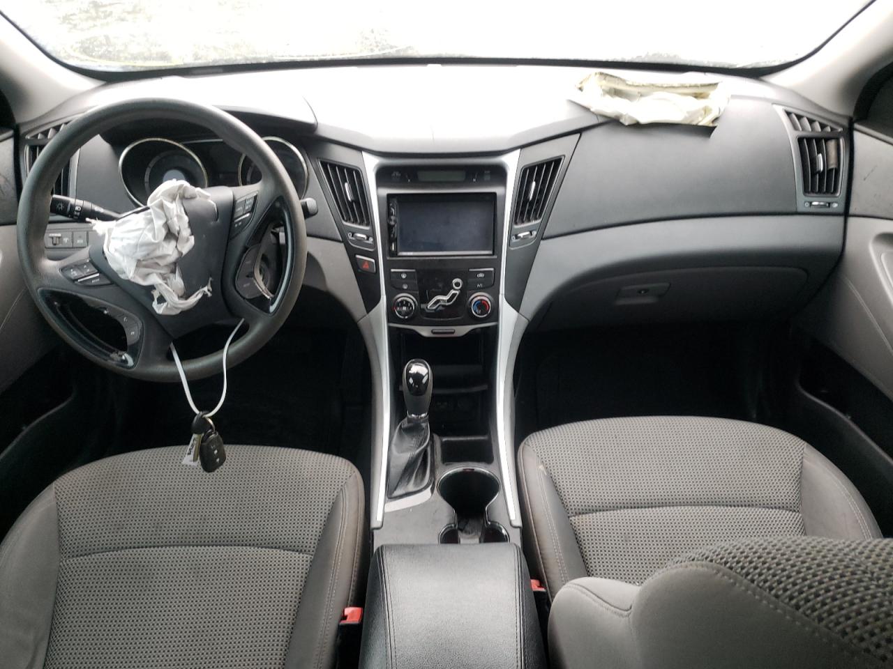 Photo 9 from auction – 2012 HYUNDAI SONATA GLS with VIN 5NPEB4AC4CH389281