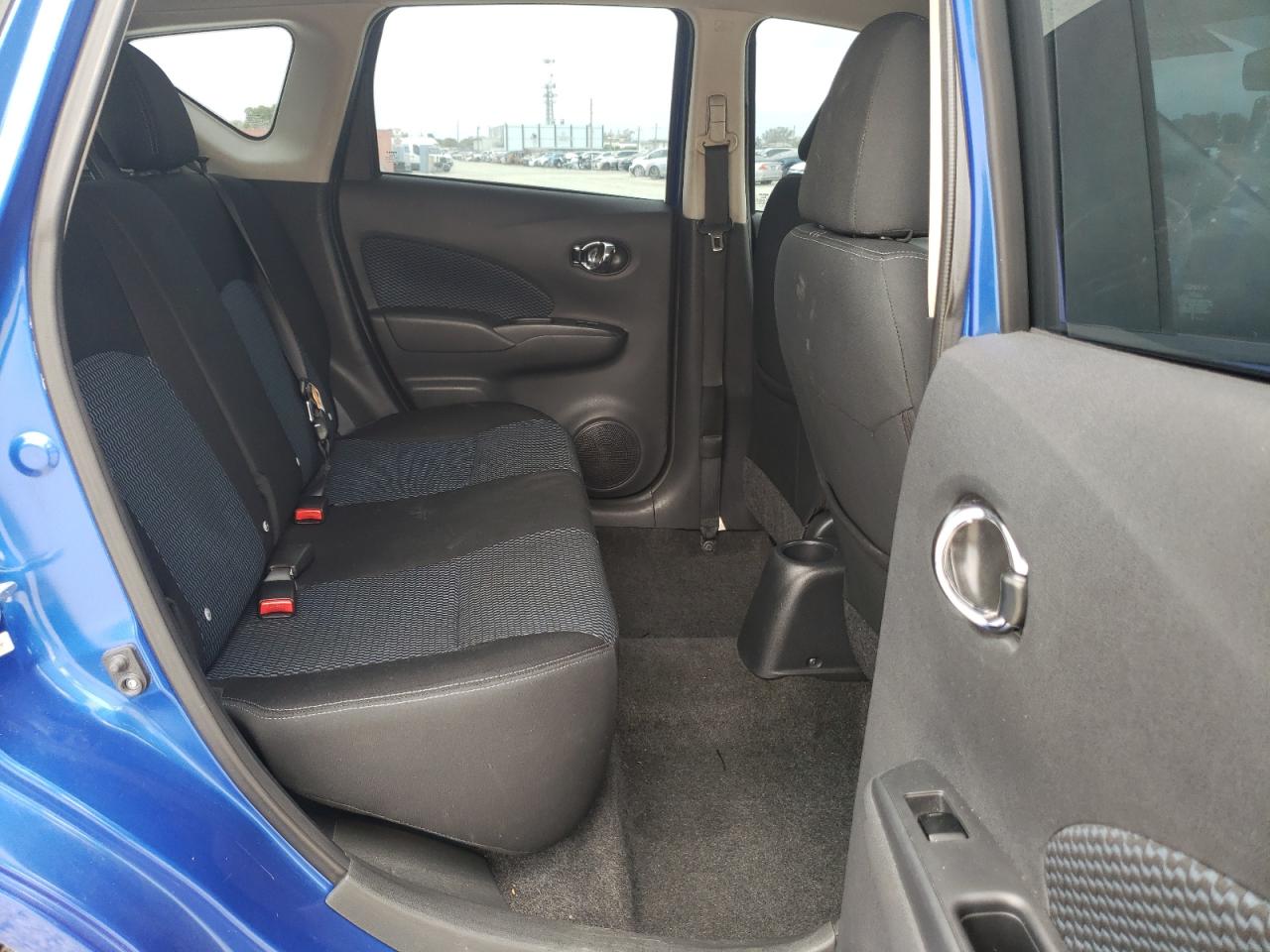 Photo 6 from auction – 2015 NISSAN VERSA NOTE with VIN 3N1CE2CP5FL399845