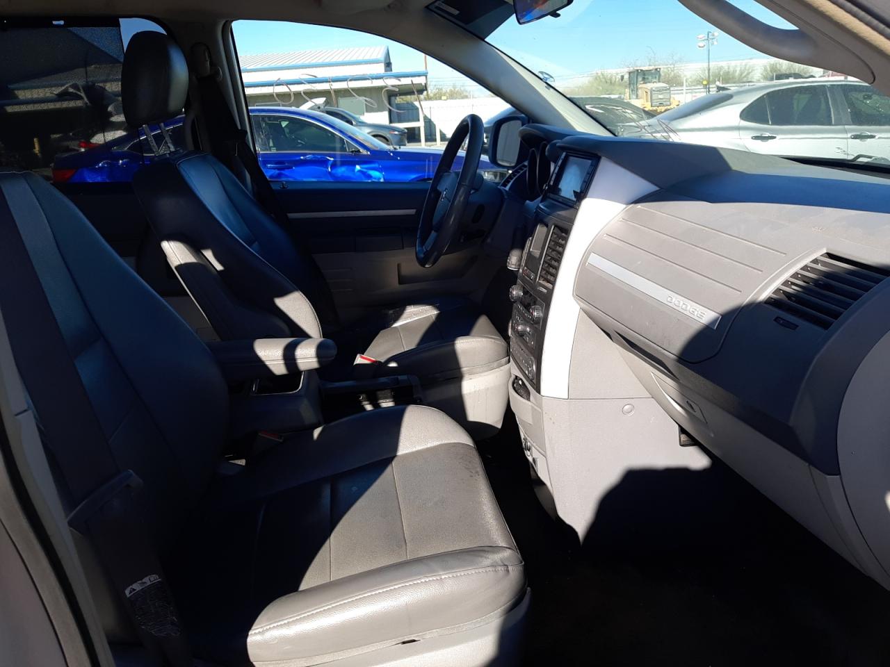 Photo 5 from auction – 2008 DODGE GRAND CARA with VIN 1D8HN54P08B109066