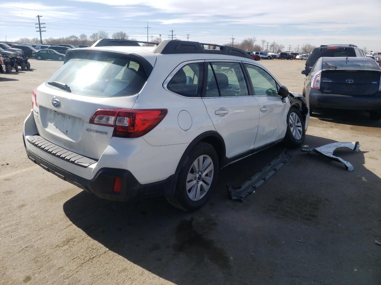 Photo 4 from auction – 2018 SUBARU OUTBACK 2. with VIN 4S4BSAACXJ3243201