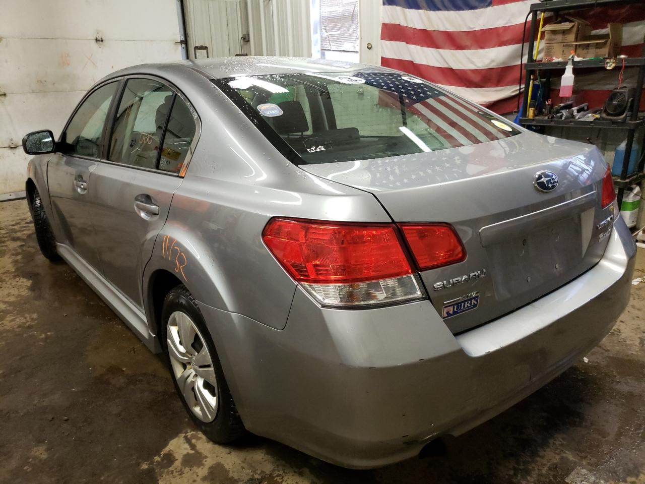 Photo 3 from auction – 2011 SUBARU LEGACY 2.5 with VIN 4S3BMBA69B3250169