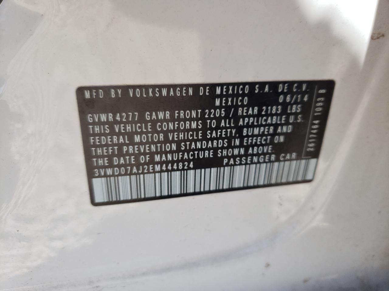 Photo 10 from auction – 2014 VOLKSWAGEN JETTA SE with VIN 3VWD07AJ2EM444824