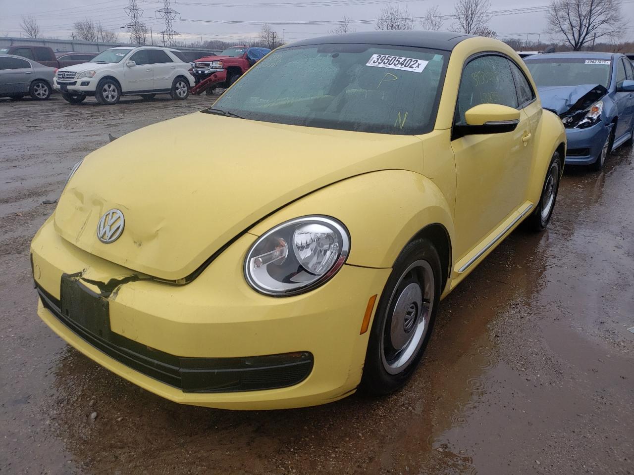 Photo 2 from auction – 2012 VOLKSWAGEN BEETLE with VIN 3VWJX7AT2CM646141