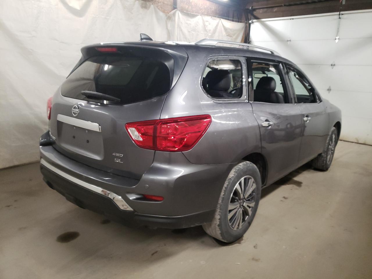 Photo 4 from auction – 2020 NISSAN PATHFINDER with VIN 5N1DR2CM3LC594650