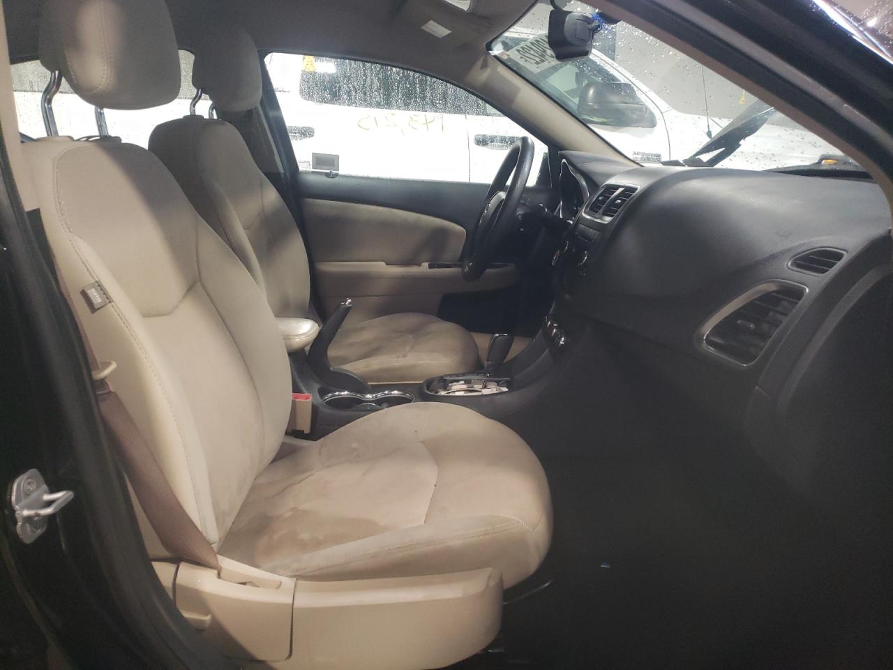 Photo 5 from auction – 2013 DODGE AVENGER SE with VIN 1C3CDZAB9DN508972