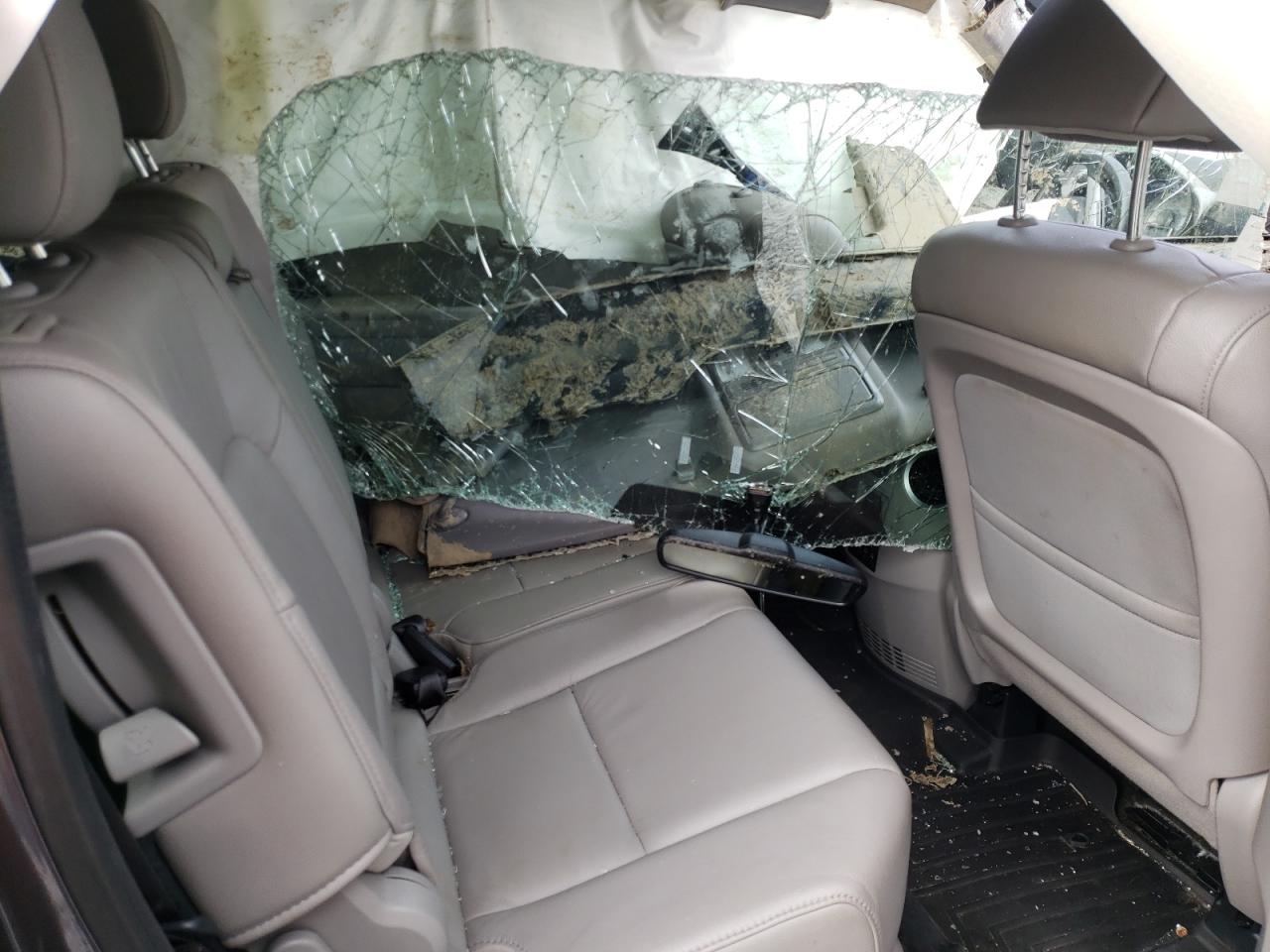 Photo 6 from auction – 2015 HONDA PILOT TOUR with VIN 5FNYF4H97FB025225