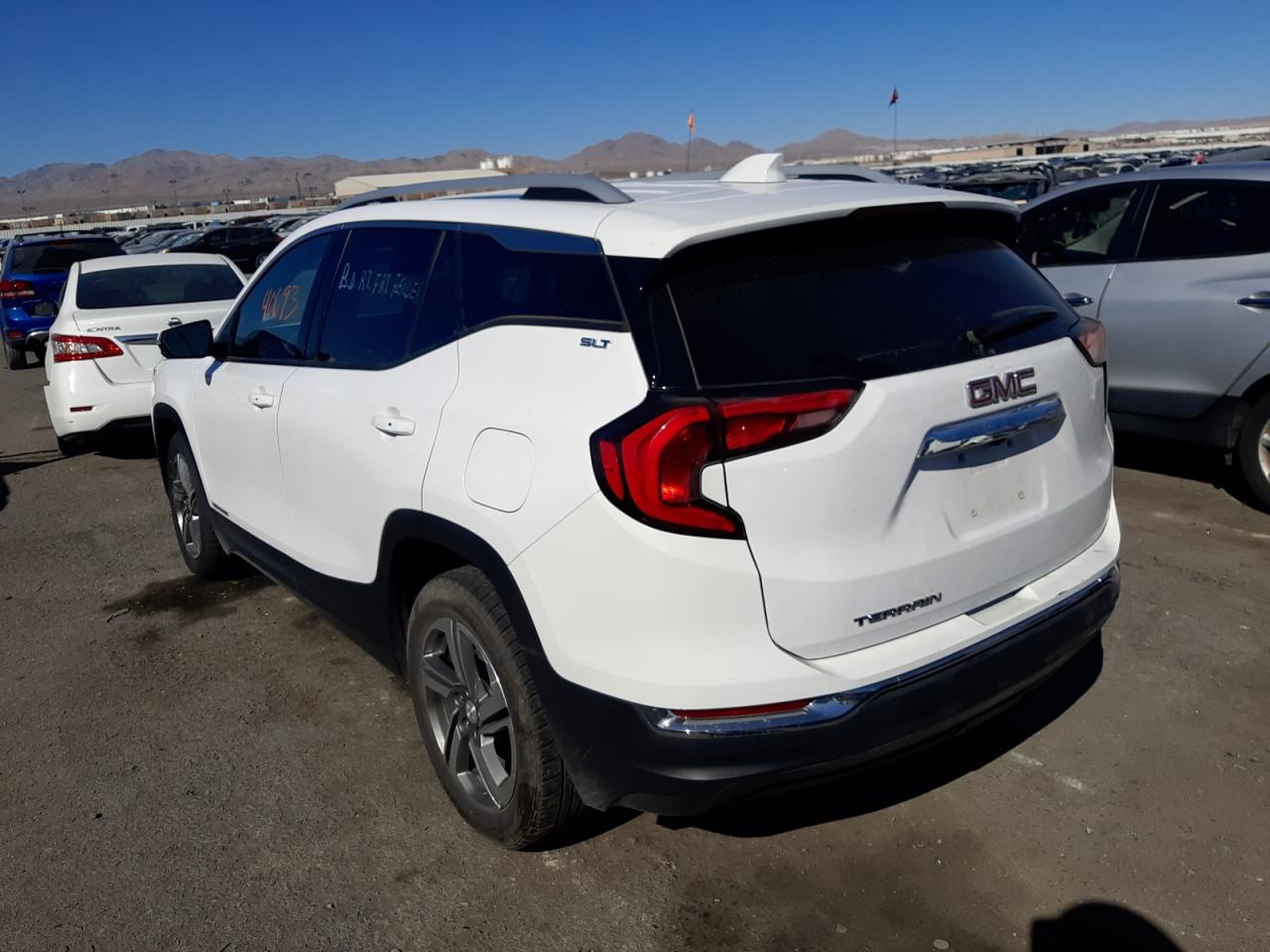 Photo 3 from auction – 2020 GMC TERRAIN SL with VIN 3GKALPEV4LL242097