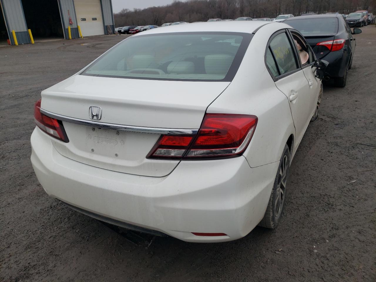 Photo 4 from auction – 2015 HONDA CIVIC EX with VIN 19XFB2F81FE291542