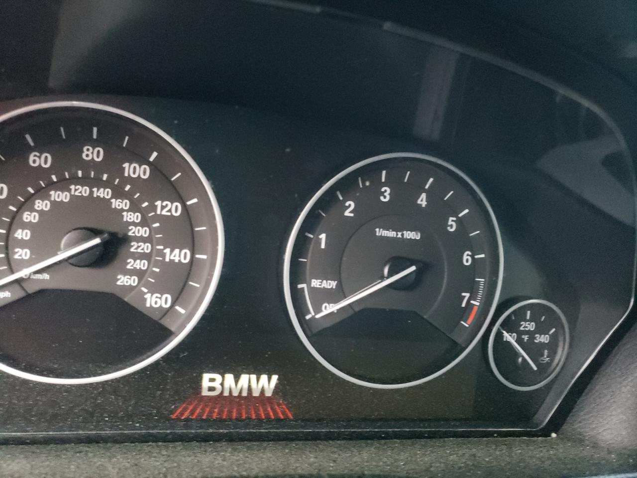 Photo 8 from auction – 2016 BMW 320 I with VIN WBA8E1G50GNU10870