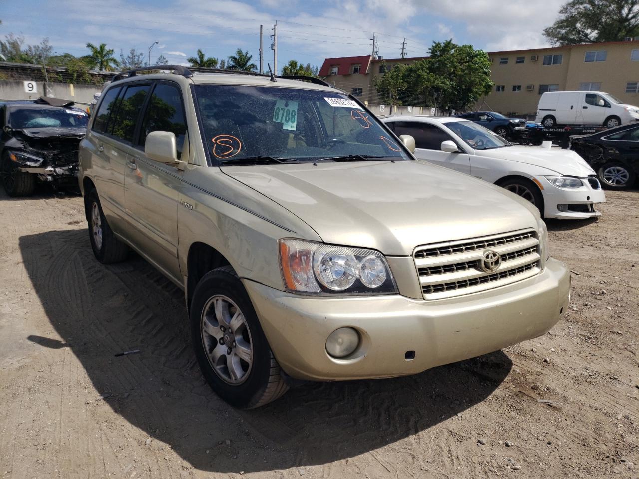 TOYOTA HIGHLANDER 2002 with VIN JTEGF21A220045908 - Photo from auction