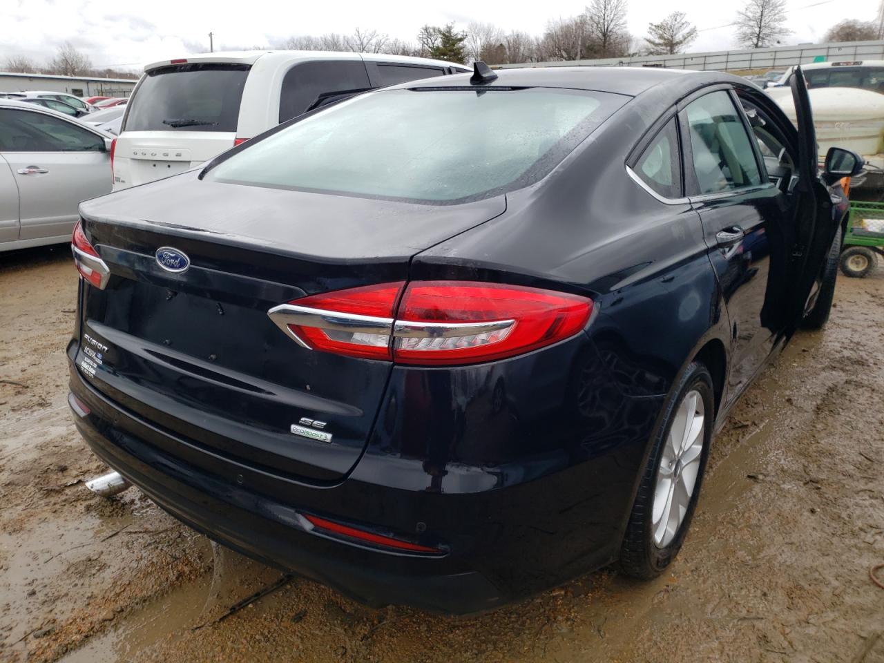 Photo 4 from auction – 2020 FORD FUSION SE with VIN 3FA6P0HD3LR162504
