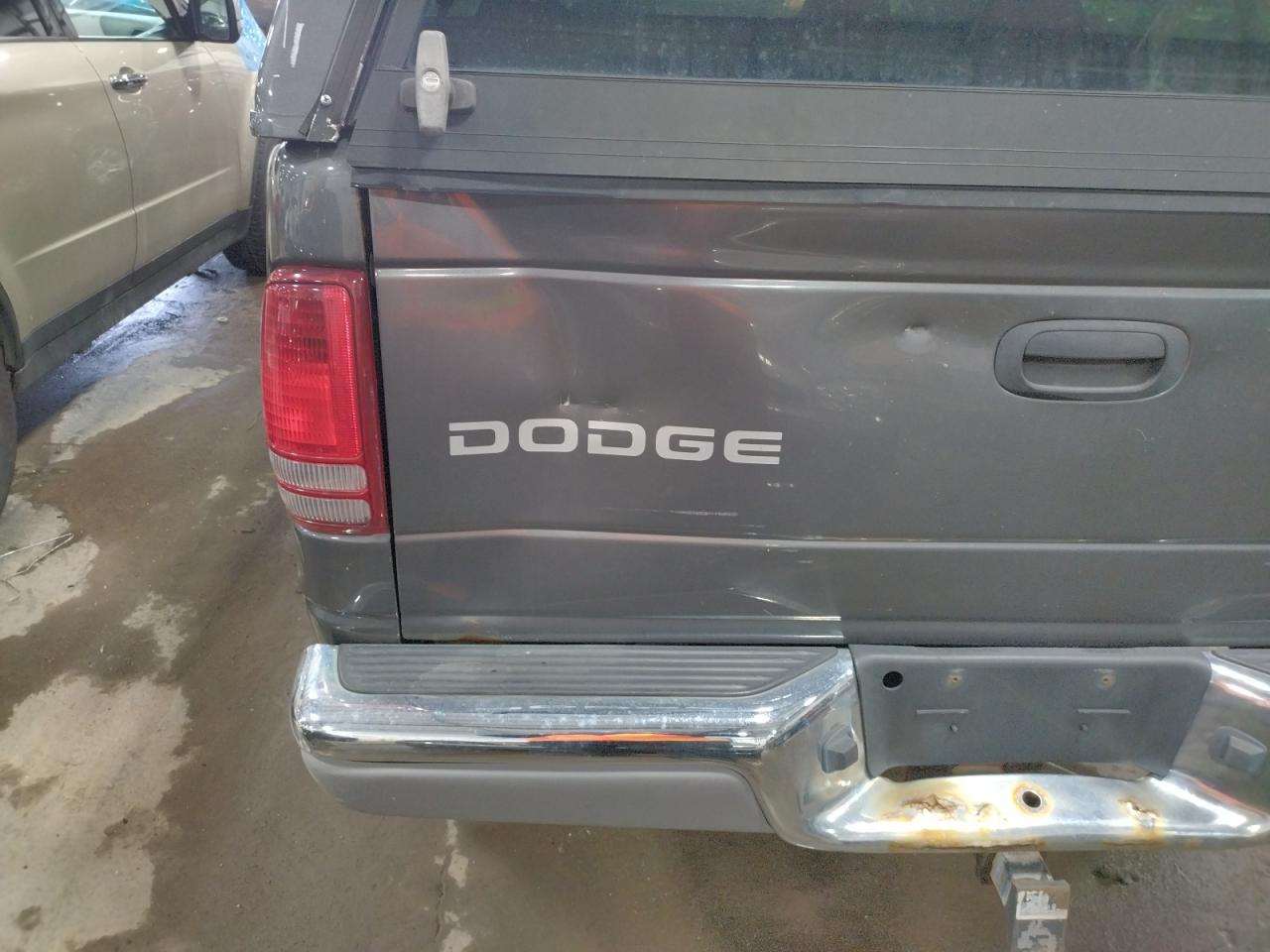 Photo 10 from auction – 2004 DODGE DAKOTA SLT with VIN 1D7HG42N74S687170