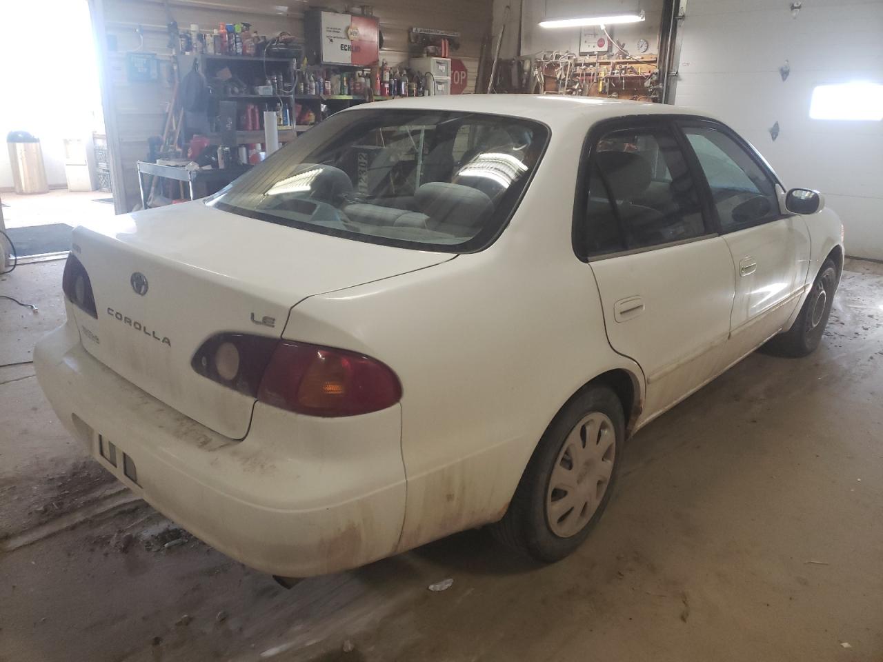 Photo 4 from auction – 2001 TOYOTA COROLLA CE with VIN 1NXBR12E01Z562239