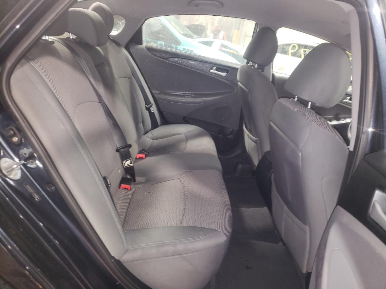 Photo 6 from auction – 2012 HYUNDAI SONATA GLS with VIN 5NPEB4AC2CH355677