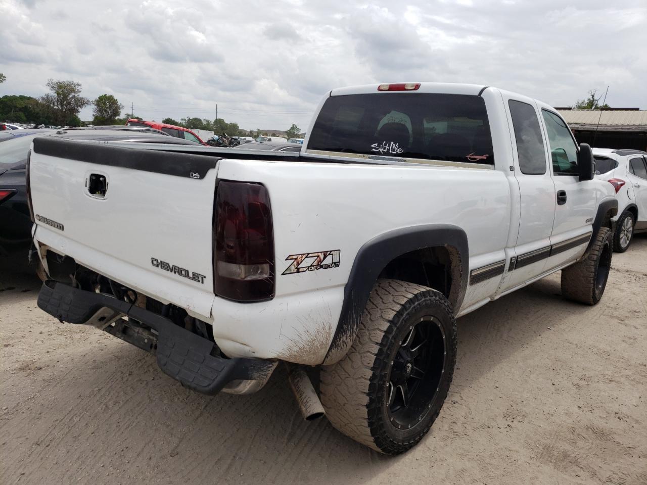 Photo 4 from auction – 2001 CHEVROLET silverado with VIN 1GCEK19T41E338783