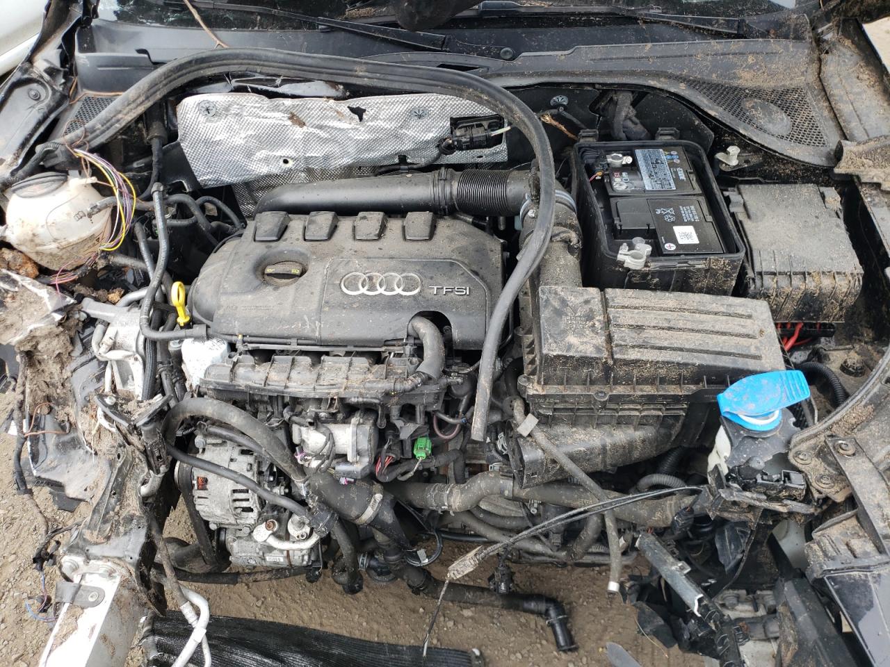 Photo 7 from auction – 2018 AUDI Q3 PREMIUM with VIN WA1ECCFS9JR004787