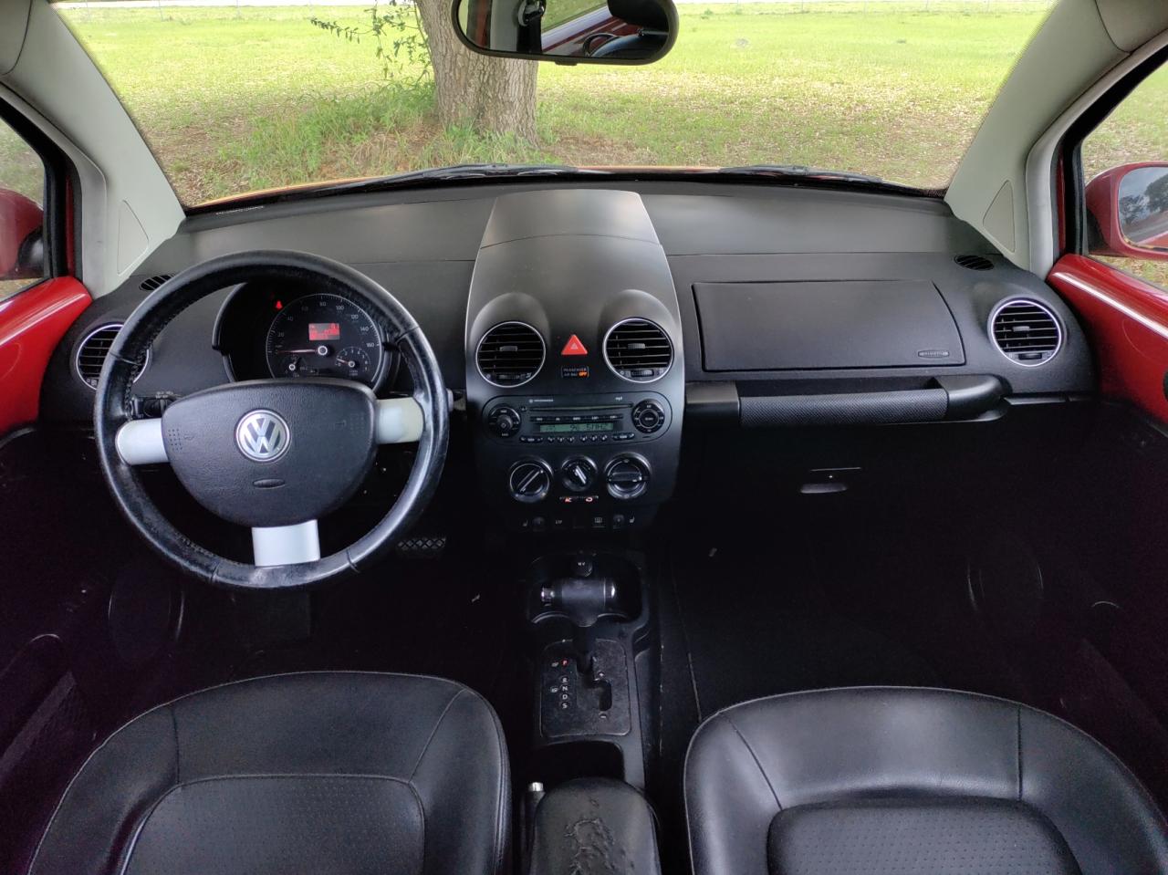 Photo 9 from auction – 2009 VOLKSWAGEN NEW BEETLE with VIN 3VWPW31C69M501652