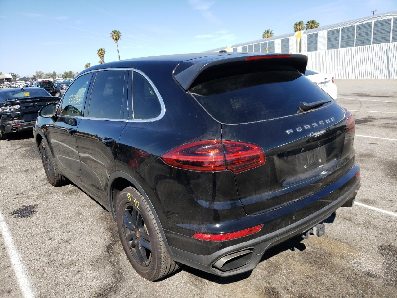 Photo 3 from auction – 2016 PORSCHE CAYENNE with VIN WP1AA2A28GKA10592