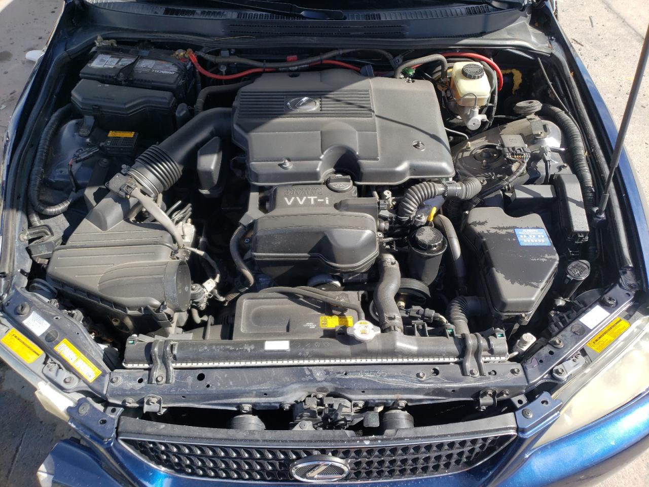 Photo 7 from auction – 2004 LEXUS IS 300 with VIN JTHBD192540093237