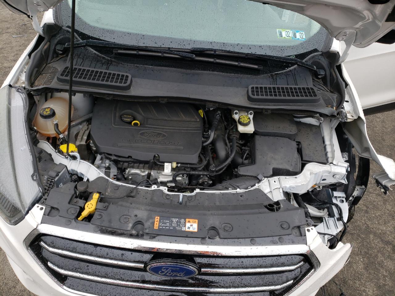 Photo 7 from auction – 2017 FORD ESCAPE SE with VIN 1FMCU9GD9HUC58760