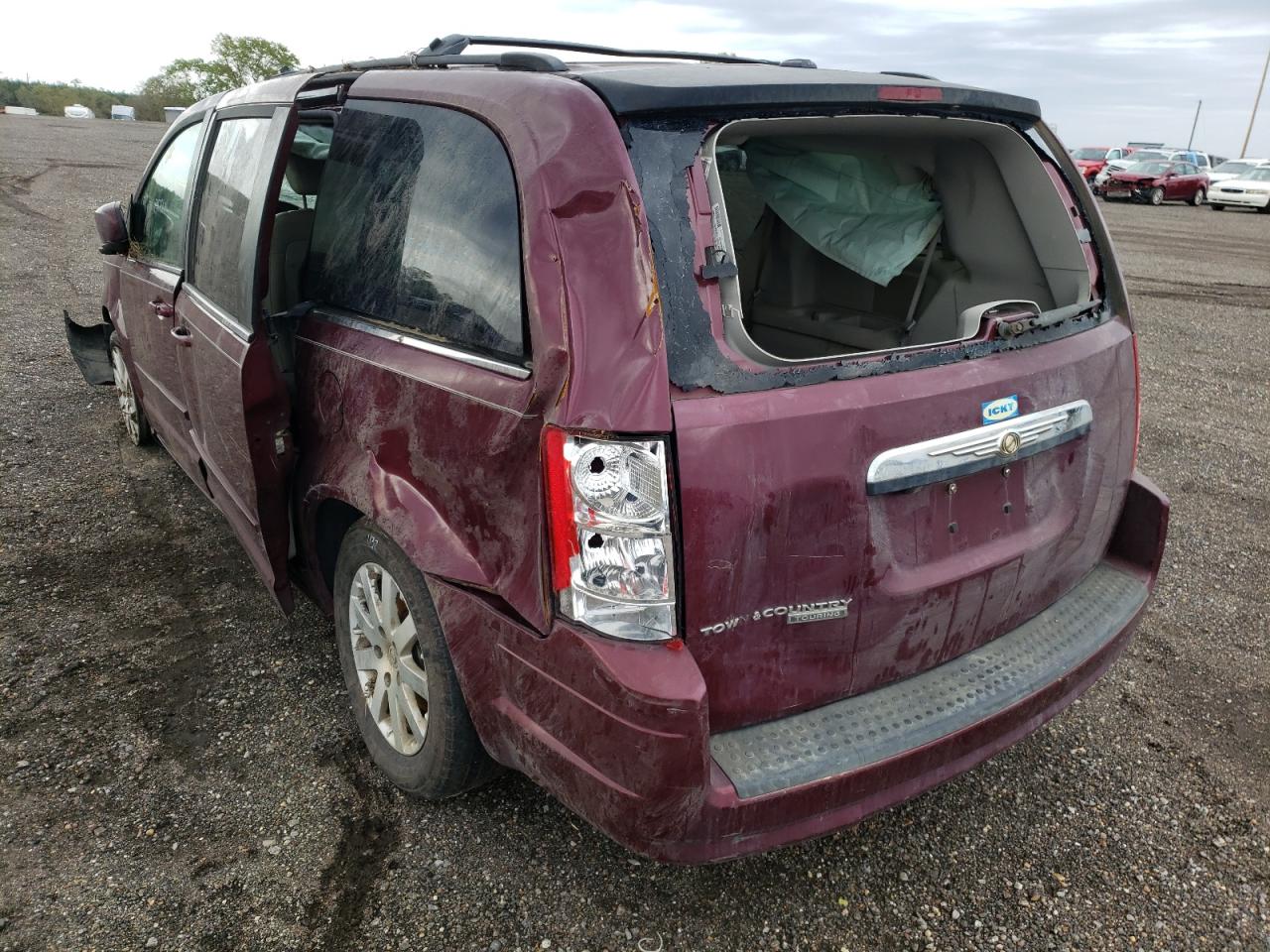 Photo 3 from auction – 2008 CHRYSLER TOWN & COU with VIN 2A8HR54P98R673022
