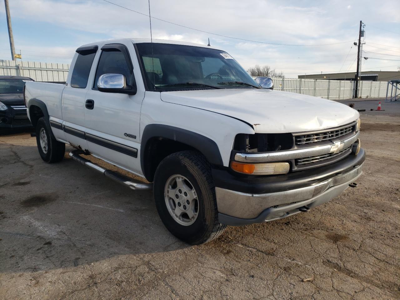 CHEVROLET SILVRDO LT 2001 with VIN 1GCEK19T41E201455 - Photo from auction
