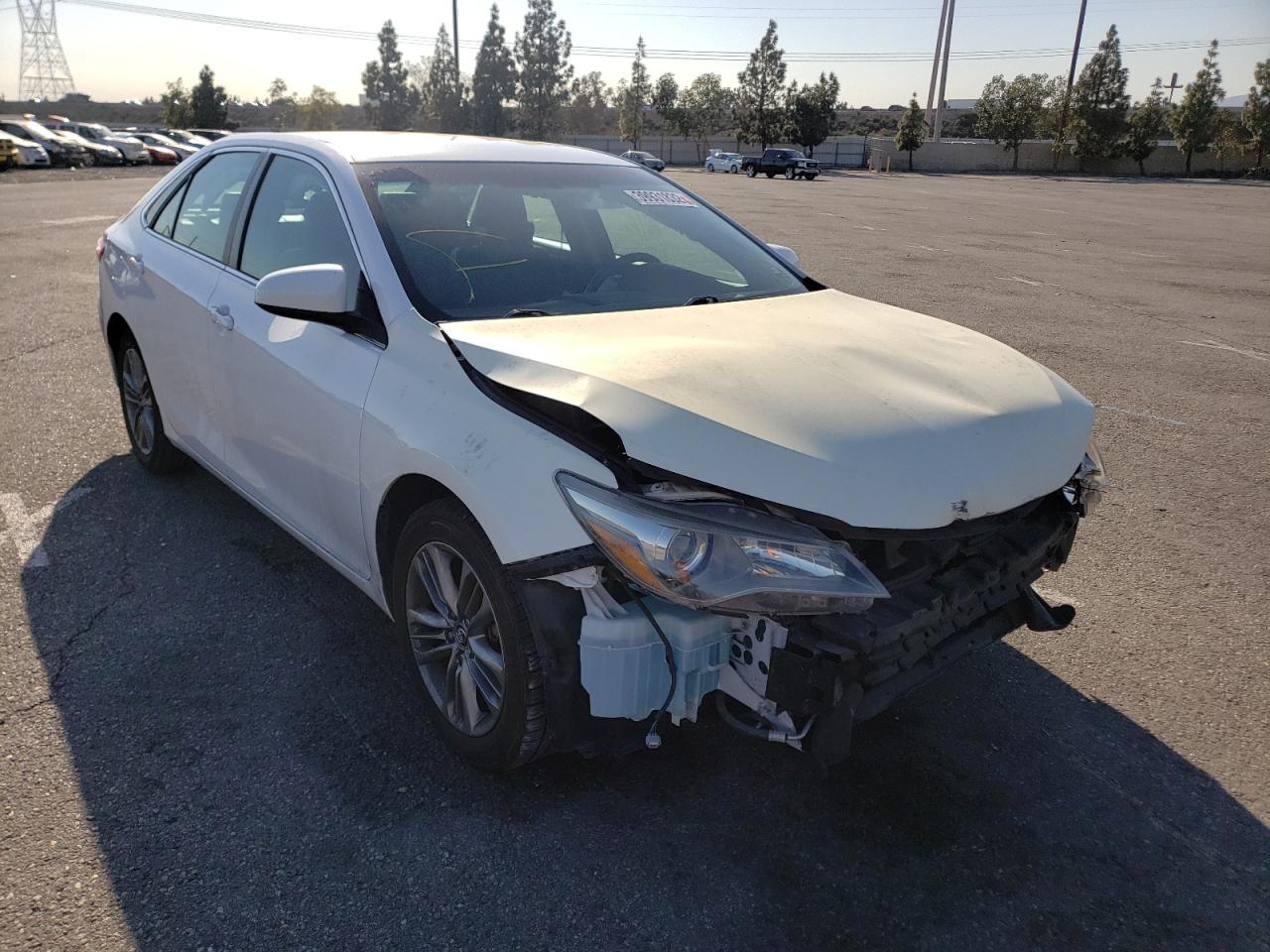 TOYOTA CAMRY LE 2015 with VIN 4T1BF1FK6FU066197 - Photo from auction