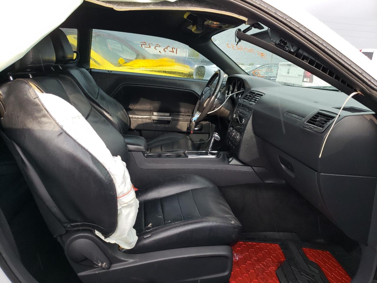 Photo 5 from auction – 2011 DODGE CHALLENGER with VIN 2B3CJ4DG6BH602667