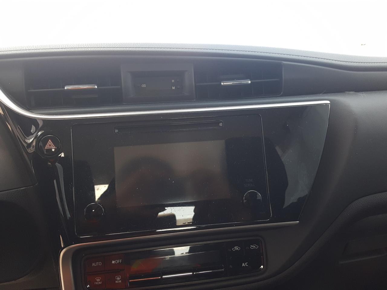 Photo 9 from auction – 2019 TOYOTA COROLLA L with VIN 2T1BURHE6KC236971
