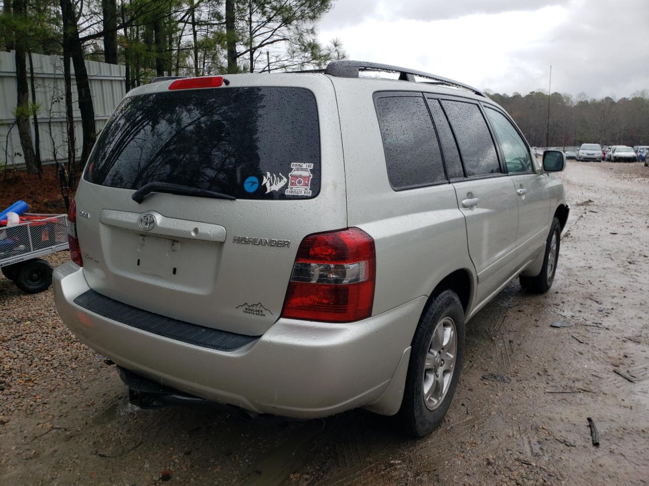 Photo 4 from auction – 2004 TOYOTA HIGHLANDER with VIN JTEEP21A140047561