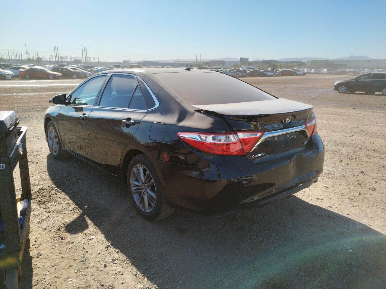 Photo 3 from auction – 2015 TOYOTA CAMRY LE with VIN 4T1BF1FKXFU043294