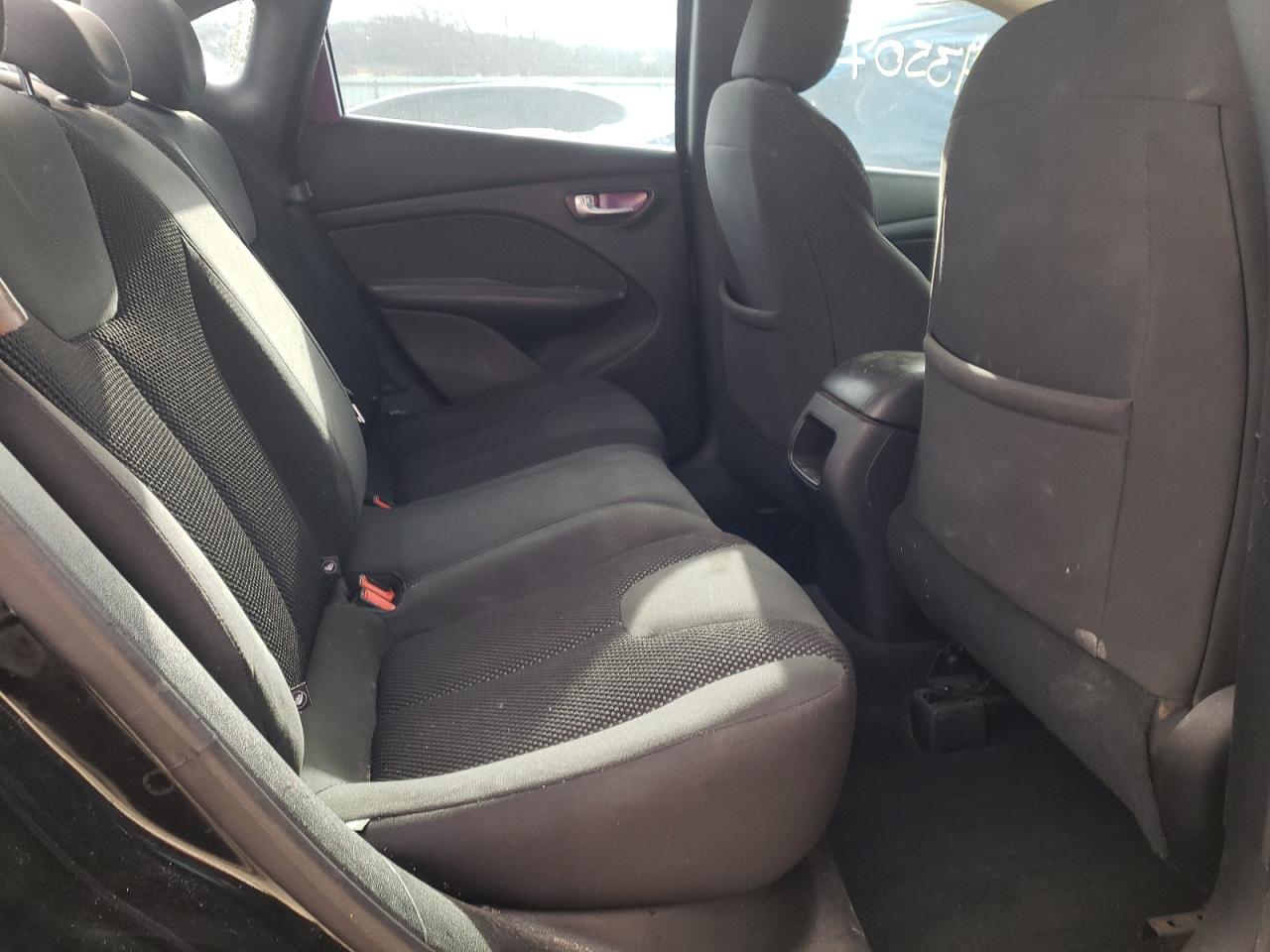 Photo 6 from auction – 2015 DODGE DART SE with VIN 1C3CDFAA6FD432724