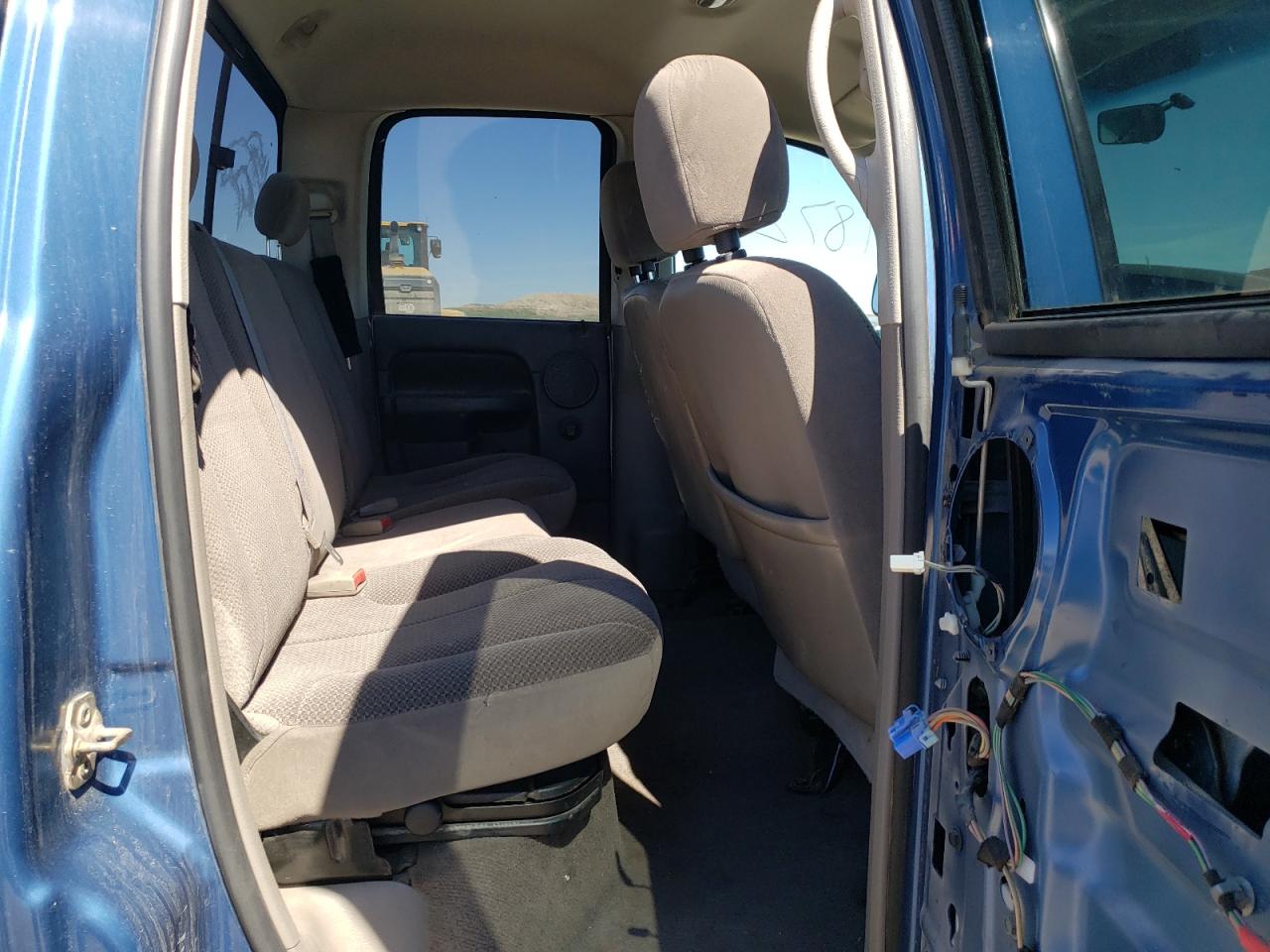 Photo 6 from auction – 2005 DODGE RAM 1500 S with VIN 1D7HU18D15S362022